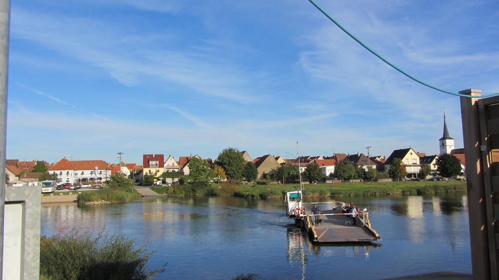 Ferienwohnung Pension Am Weinberg Mainstockheim Phòng bức ảnh